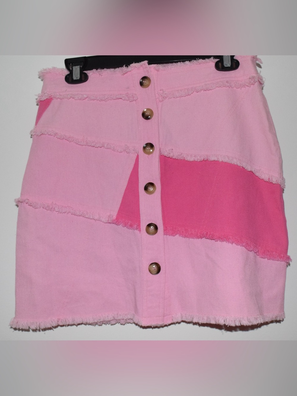 Very J Pink Patchwork Denim Mini Skirt Button Front Frayed Raw Hem Y2K Size L